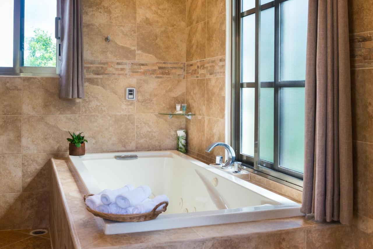 קנקון Alamos Inn Hotel Con Jacuzzi Y Piscina מראה חיצוני תמונה