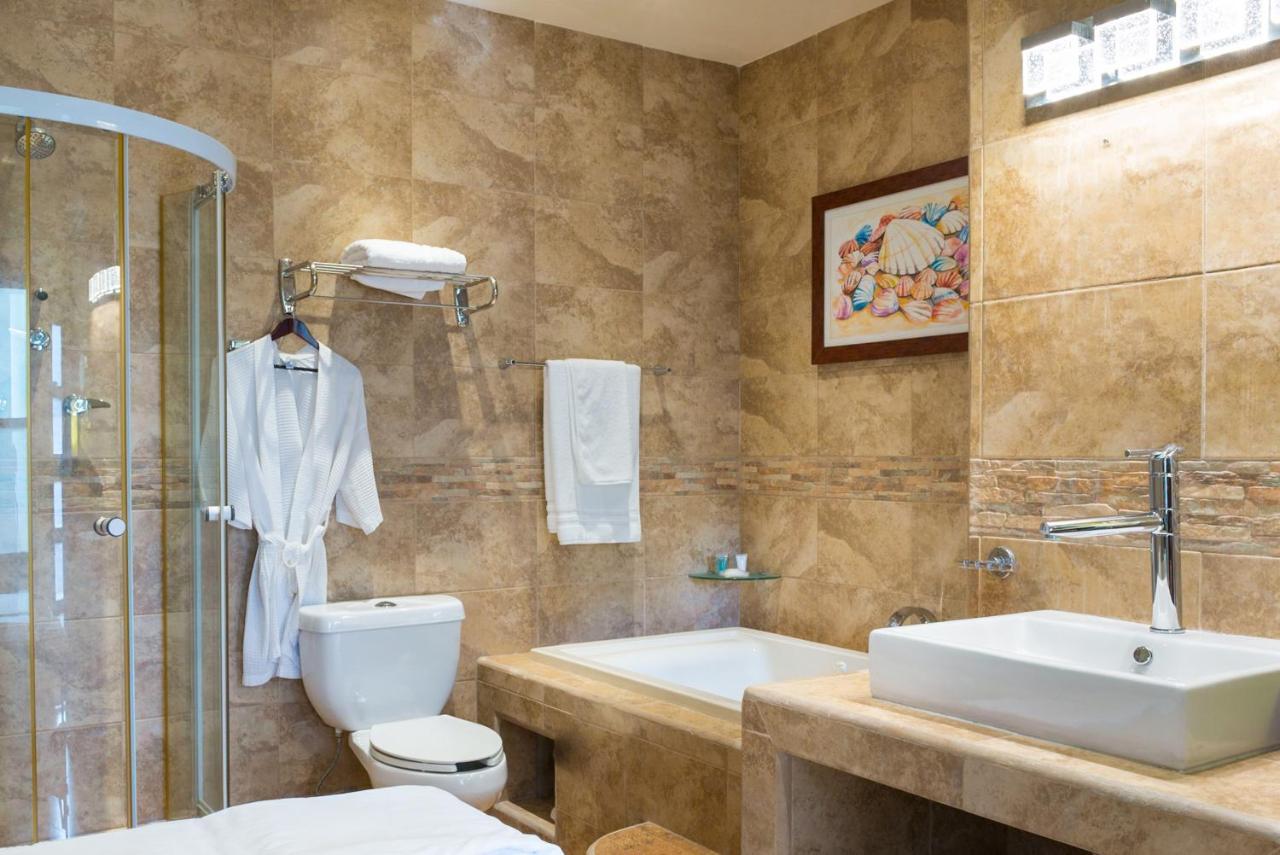 קנקון Alamos Inn Hotel Con Jacuzzi Y Piscina מראה חיצוני תמונה